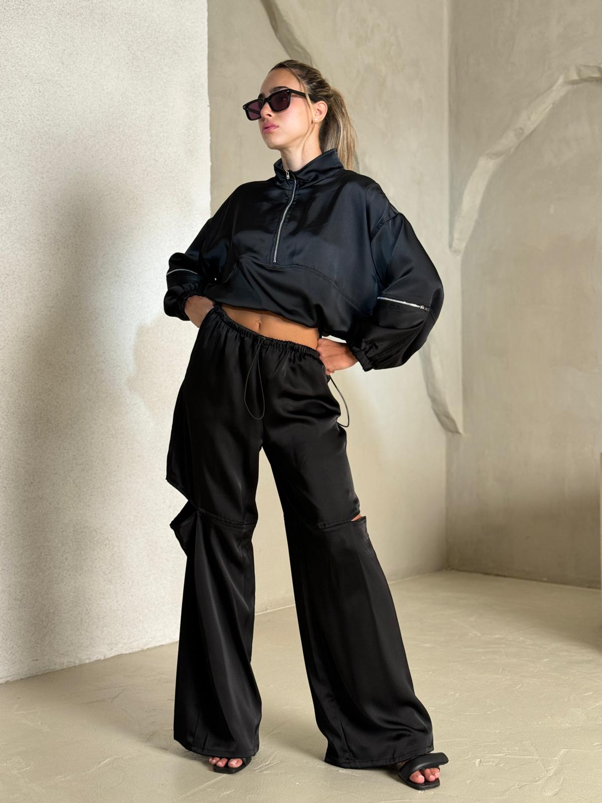 חליפת סאב שחור