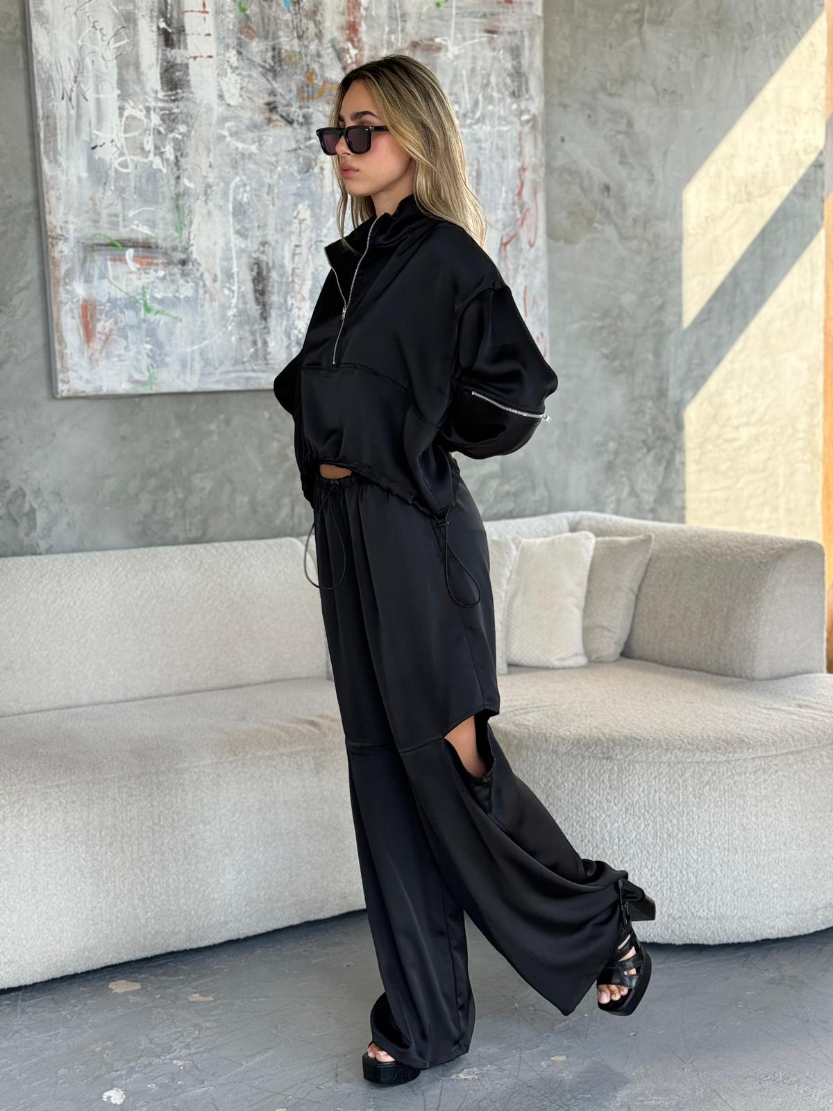 חליפת סאב שחור